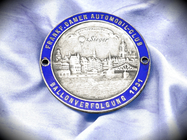 Seltene alte Ballonverfolgung Plakette 1931 Frankf. Damenautomobil-Club #83